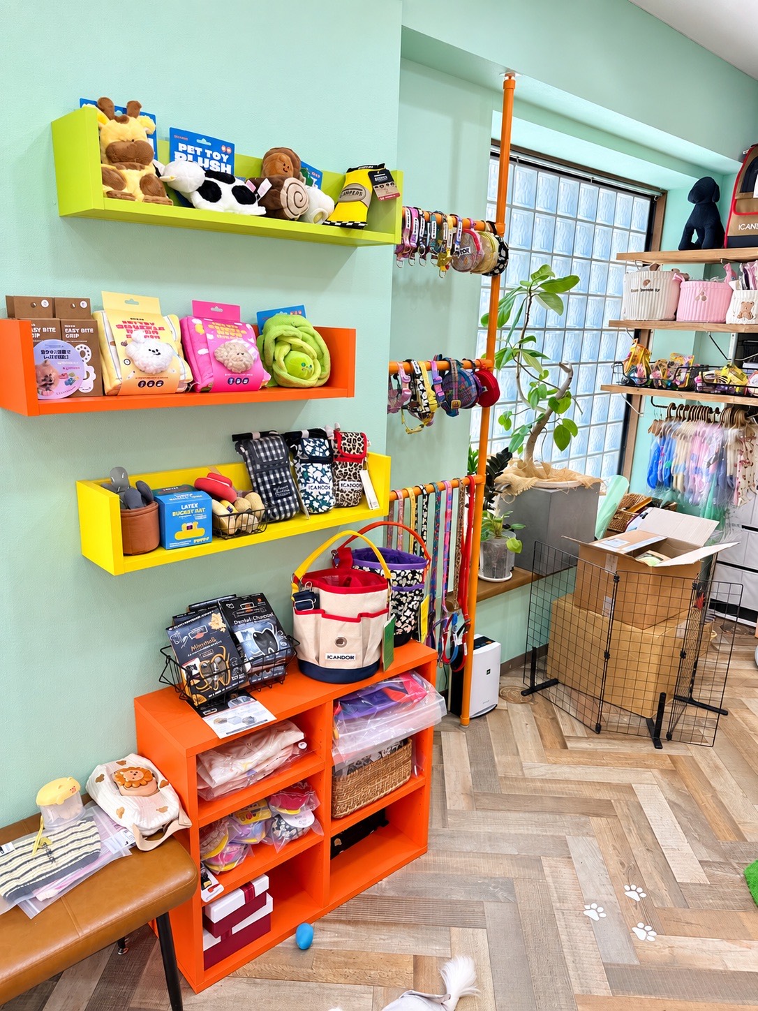 roly polyの店内